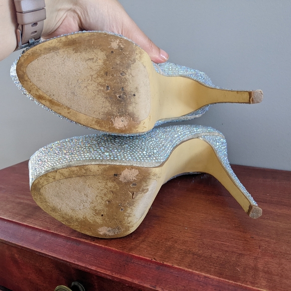 High heels - Picture 4 of 4